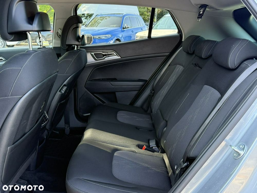 Kia Sportage - 16