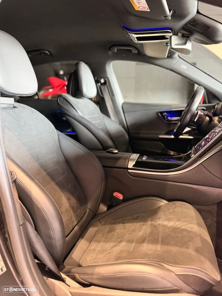 Mercedes-Benz C 300 d AMG Line - 36