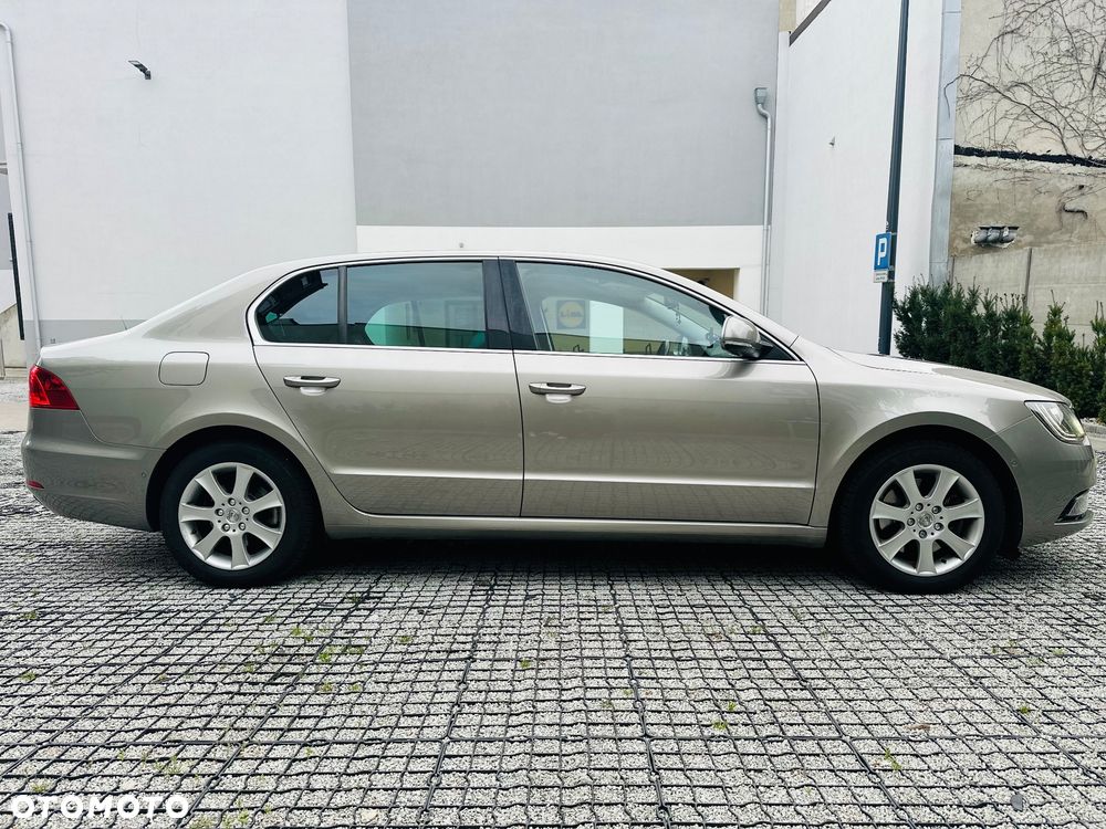 Skoda Superb 1.8 TSI DSG Exclusive - 7