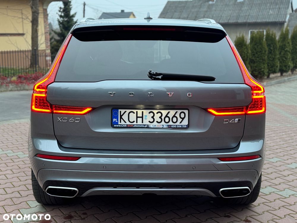 Volvo XC 60 D4 AWD Geartronic RDesign - 12