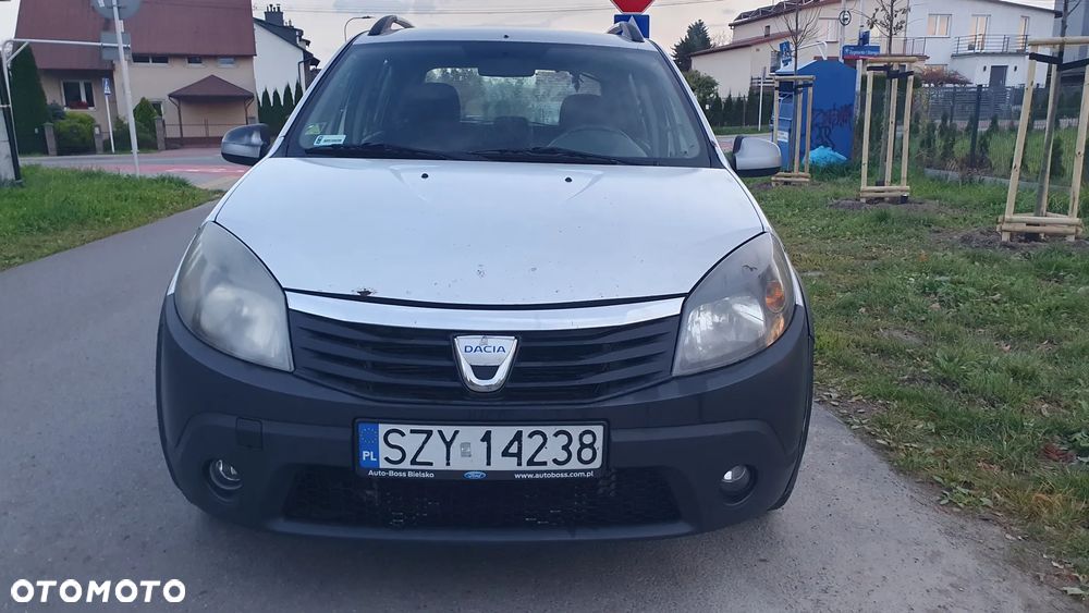 Dacia Sandero Stepway 1.6 - 10