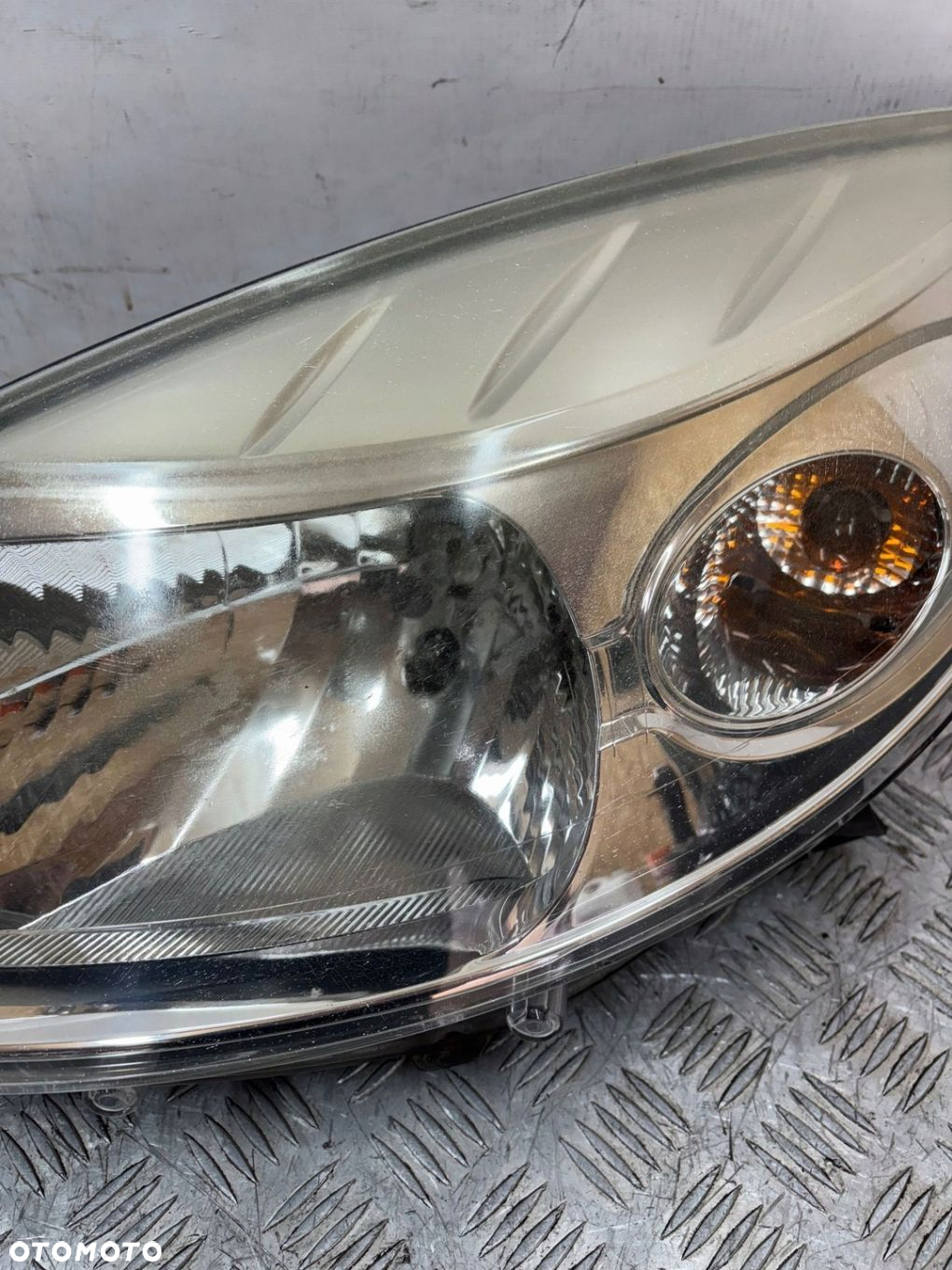 REFLEKTOR LAMPA LEWA DACIA SANDERO I 08-12 - 3
