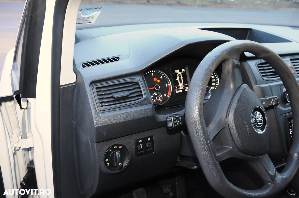 Volkswagen Caddy - 11