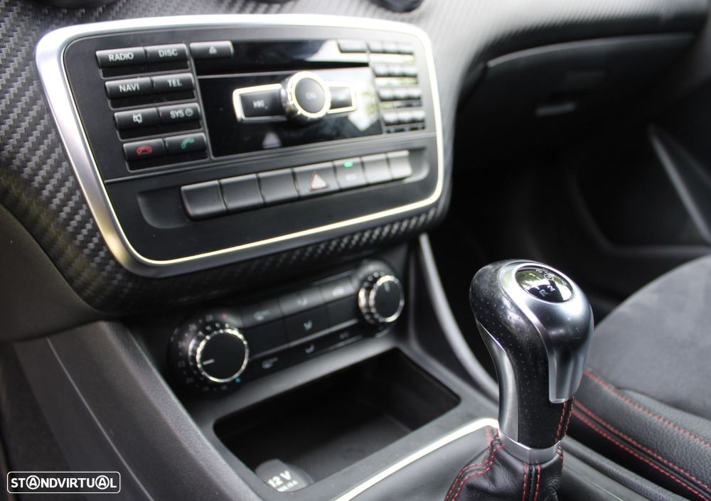 Mercedes-Benz A 180 CDI AMG Line - 34