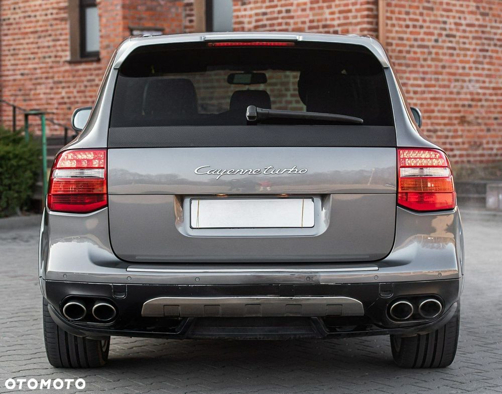 Porsche Cayenne Turbo Tiptronic S - 16