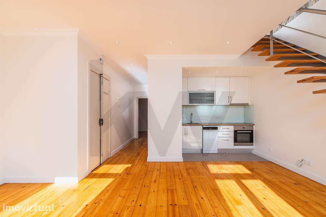 T3 Duplex no Bairro da Graça, Vista sobre o Castelo! - Grande imagem: 2/25