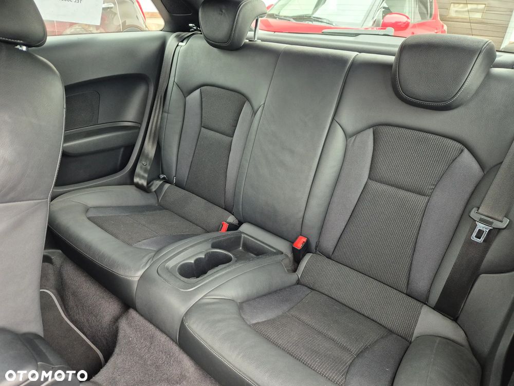 Audi A1 3-drzwiowe 1.4 TFSI S line Sportpaket - 18