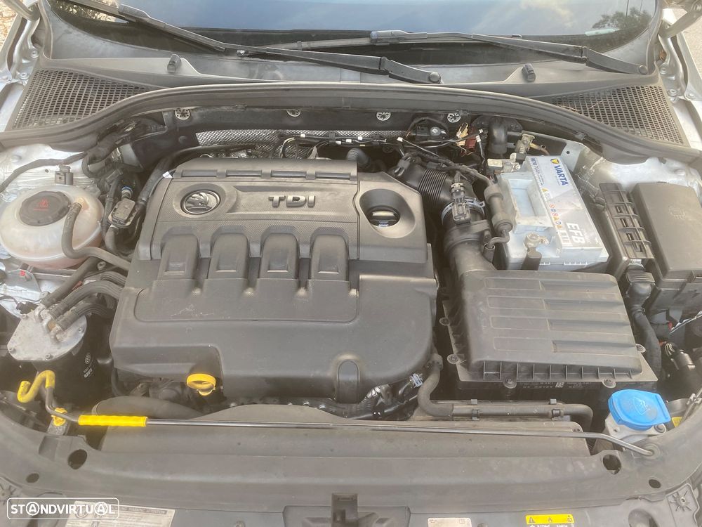 Skoda Octavia 1.6 TDI DSG Ambition - 20