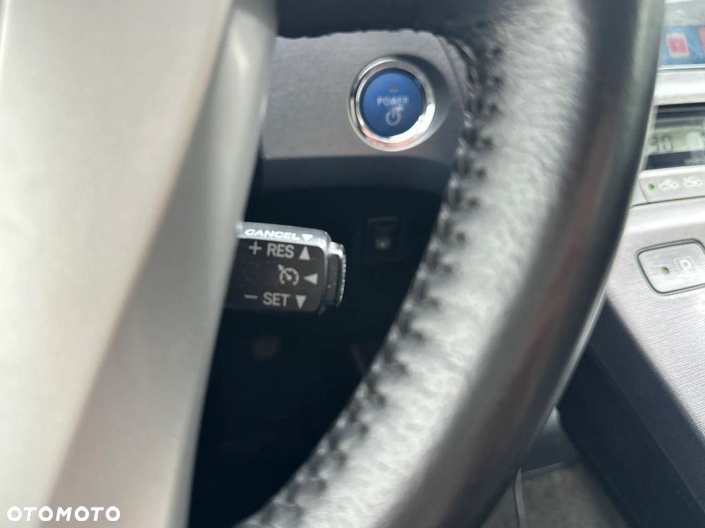 Toyota Prius - 28
