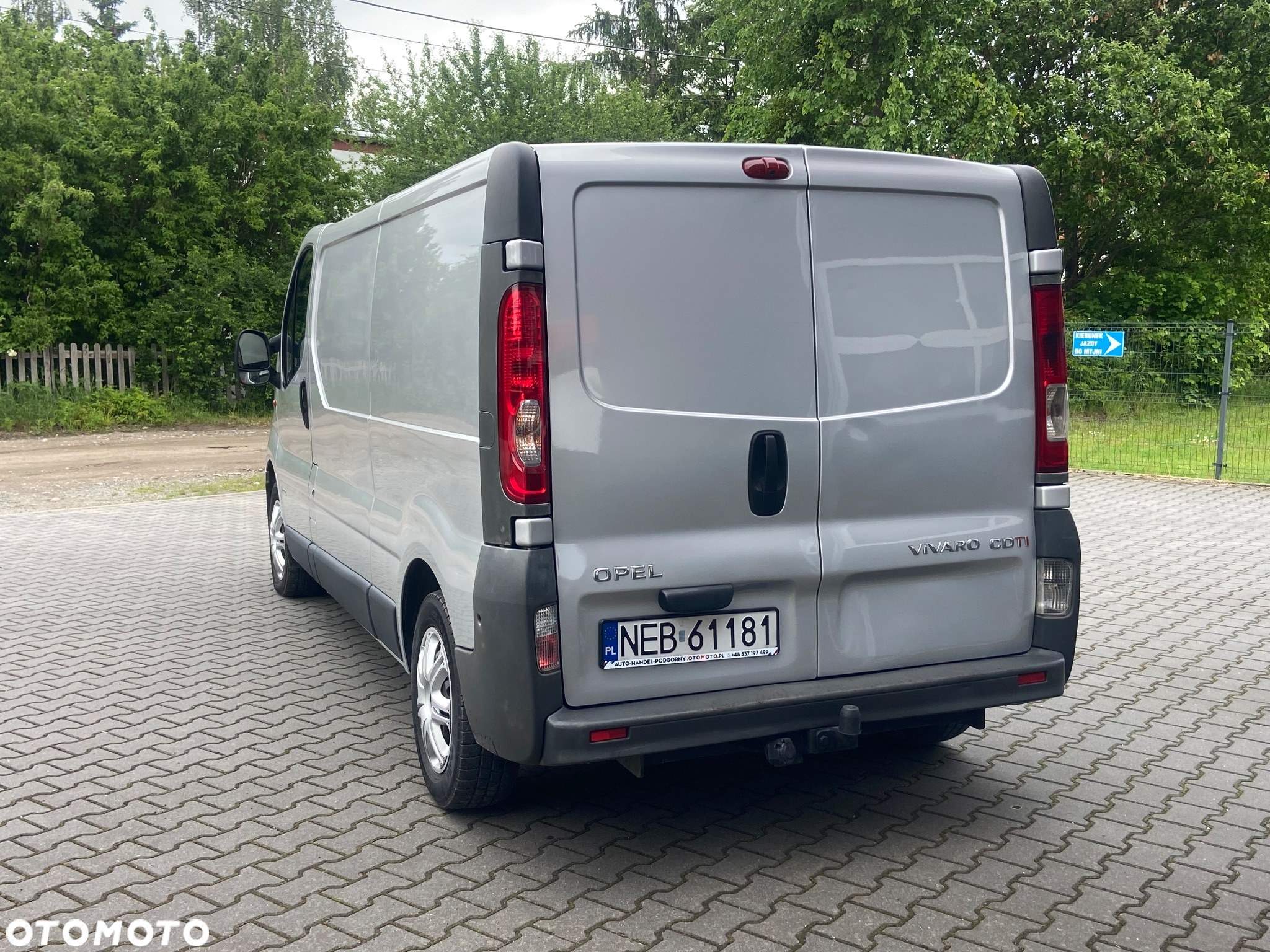Opel Vivaro - 4
