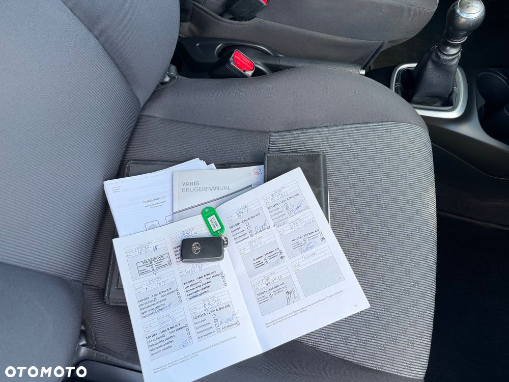 Toyota Yaris 1.33 VVT-i Comfort - 39