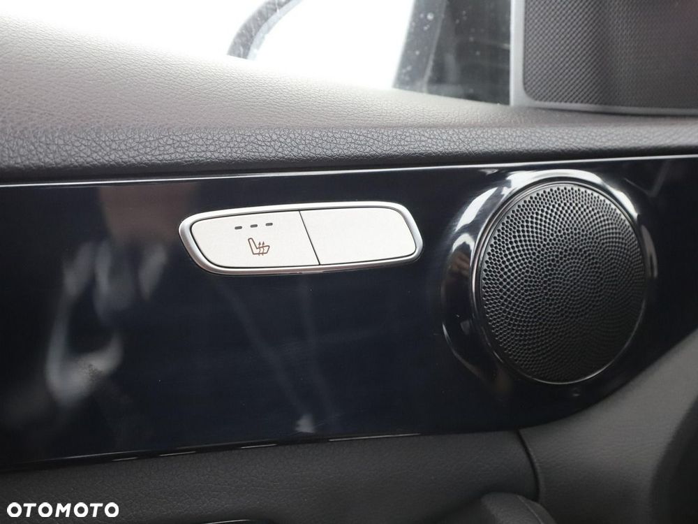 Mercedes-Benz Klasa C 200 d 9G-TRONIC Avantgarde - 35