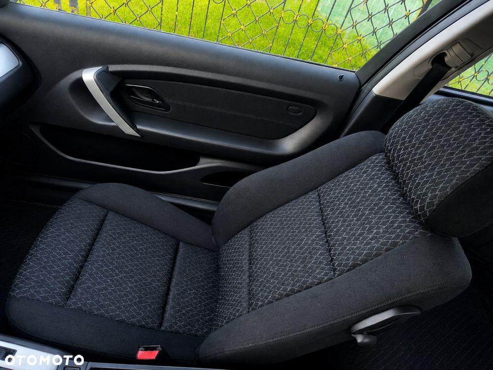 BMW Seria 3 - 11