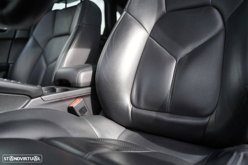 Porsche Macan S - 35