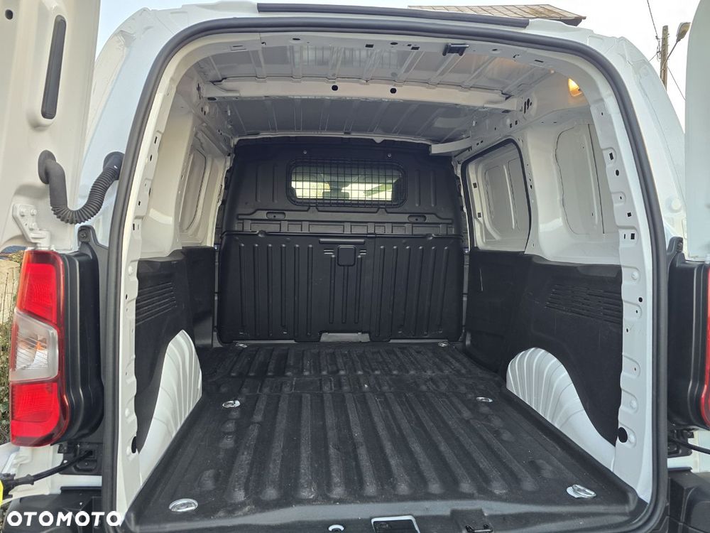 Opel COMBO EV Faktura Vat 23% - 8
