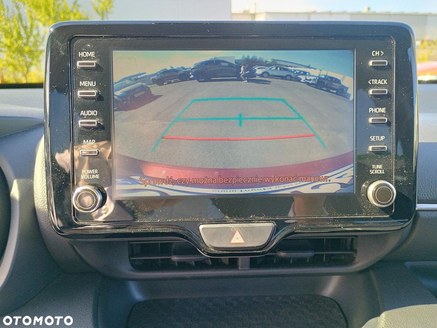 Toyota Yaris Hybrid 1.5 Comfort - 23