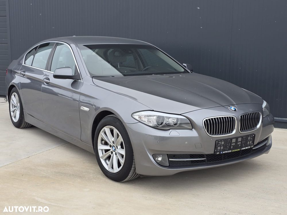 BMW Seria 5 520d Blue Performance - 3