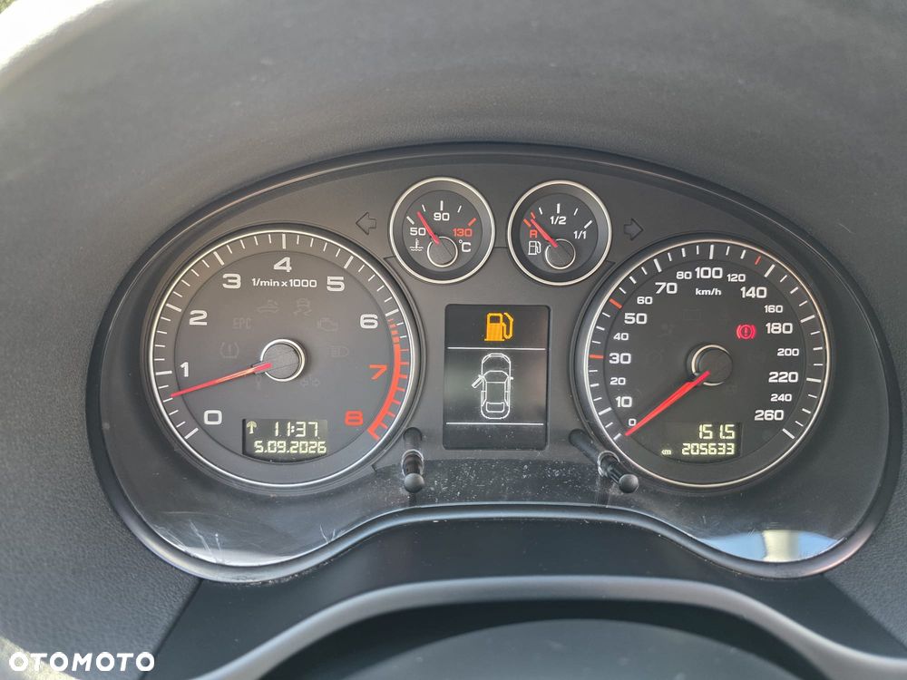 Audi A3 3-drzwiowe 1.6 Ambiente - 10