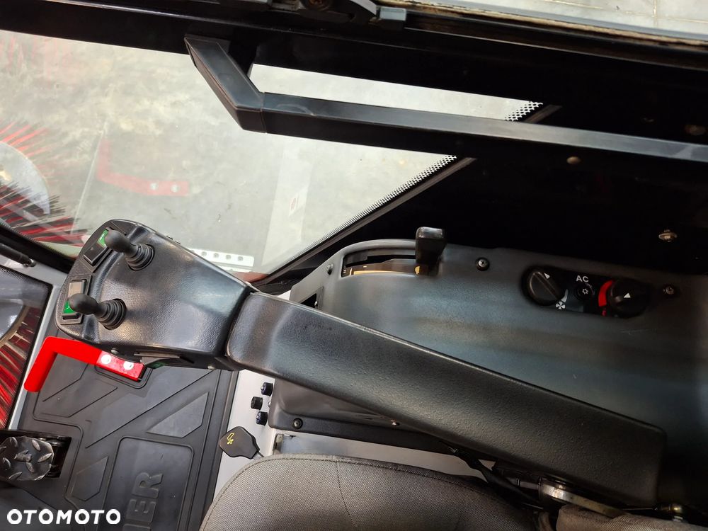 Inny Zamiatarka Bucher CityCat1000 2016 Rok EUnited PM10 Zamiatarka Chodnikowa - 18