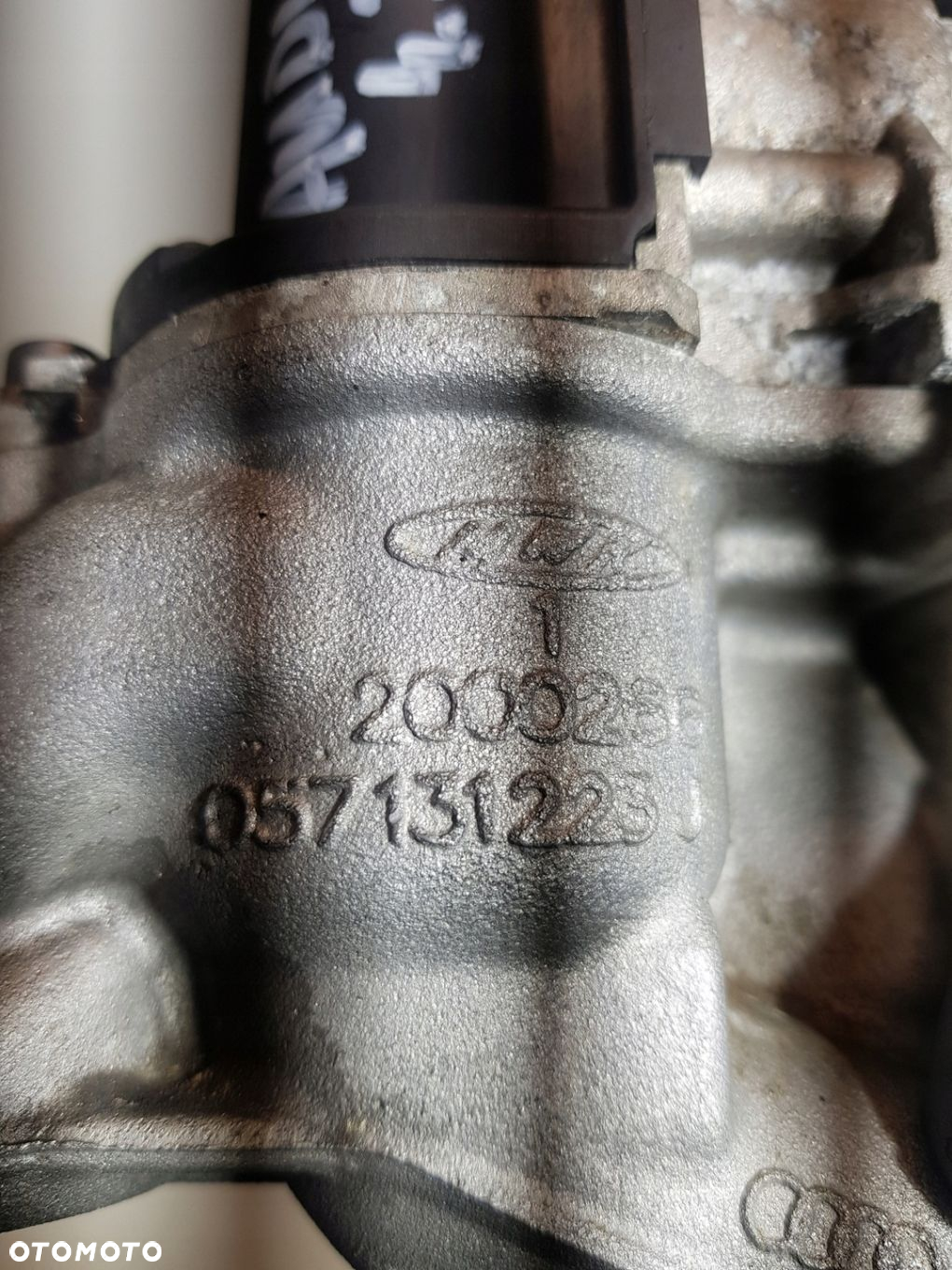 ZAWÓR EGR 057131501F LEWY VW AUDI A8 Q7 4.2TDI - 10