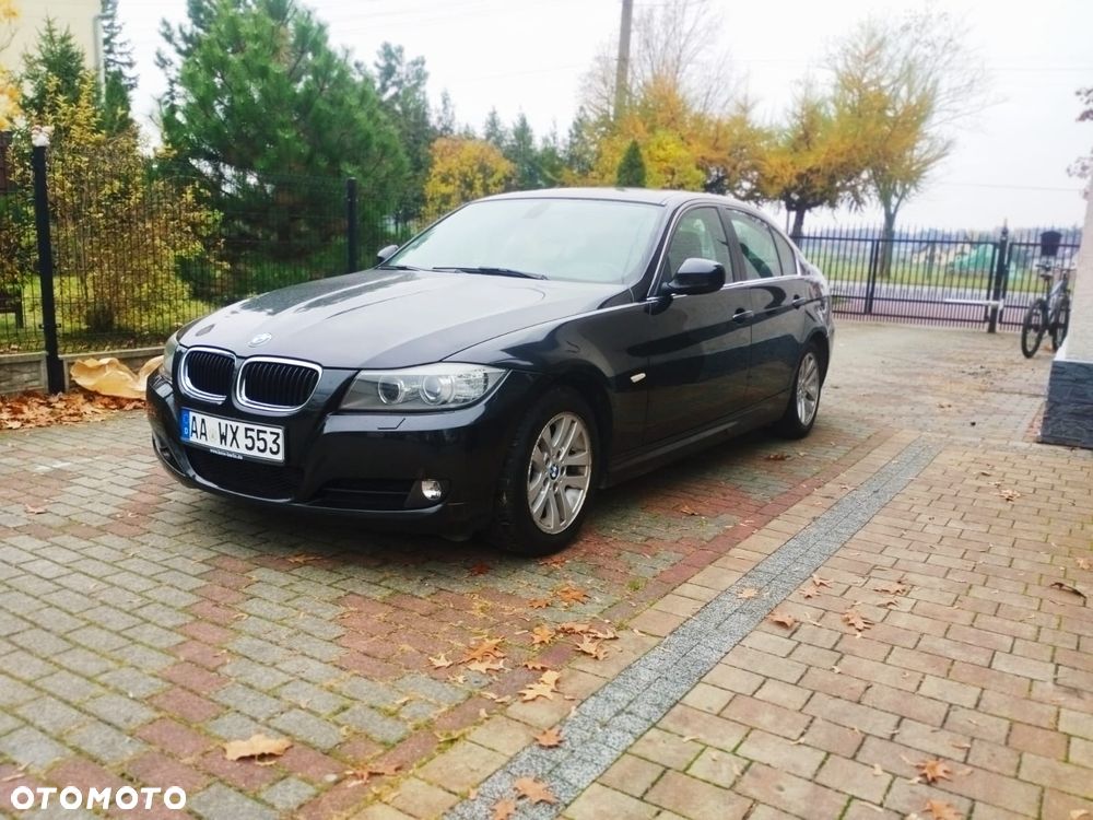 BMW Seria 3 320d - 8