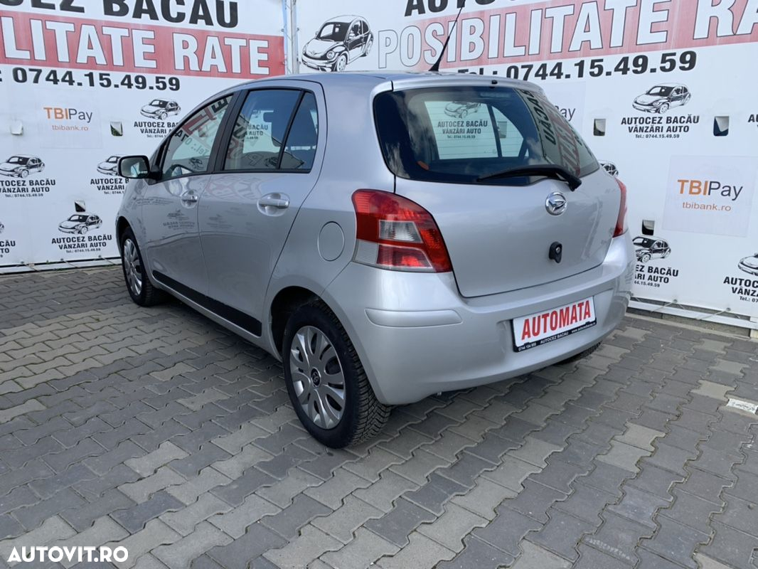 Toyota Yaris - 11
