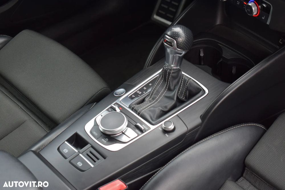 Audi A3 2.0 TDI (clean diesel) quattro S tronic S line Sportpaket - 25