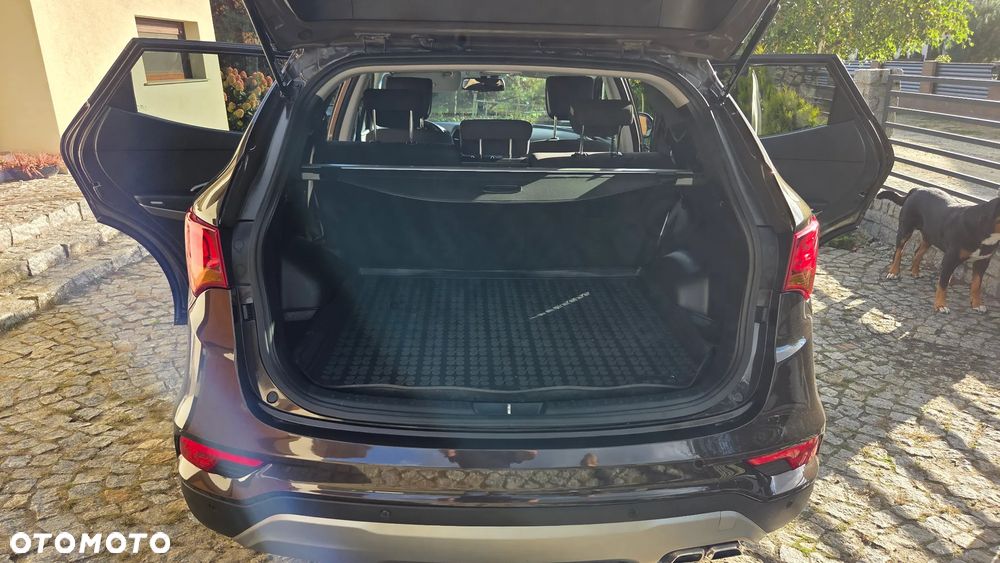 Hyundai Santa Fe - 2
