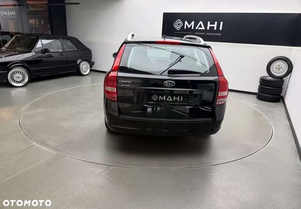 Kia Ceed 1.4 Comfort - 10