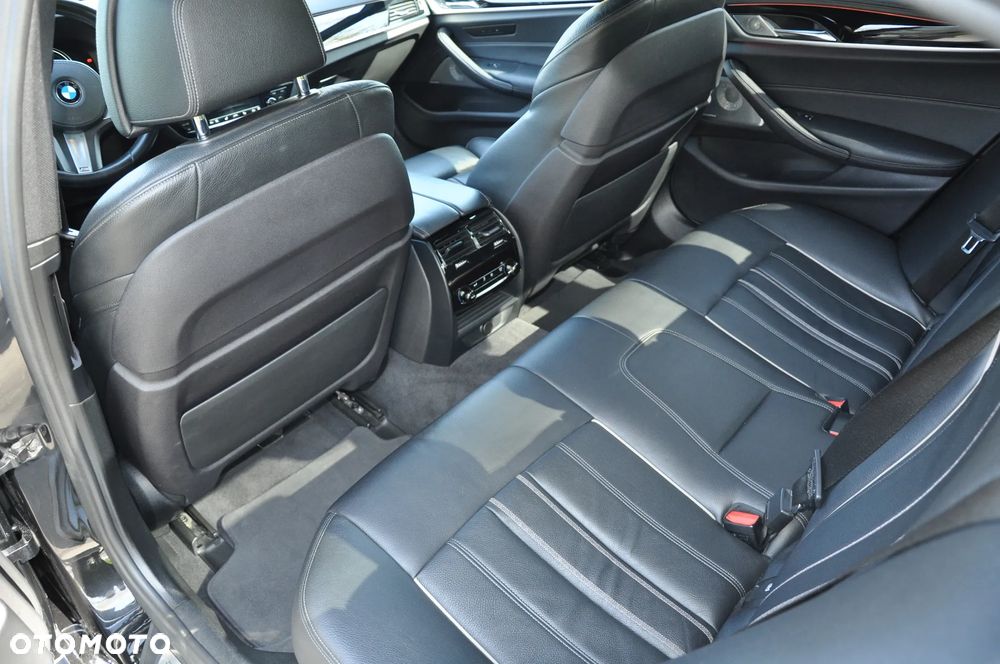 BMW Seria 5 - 18