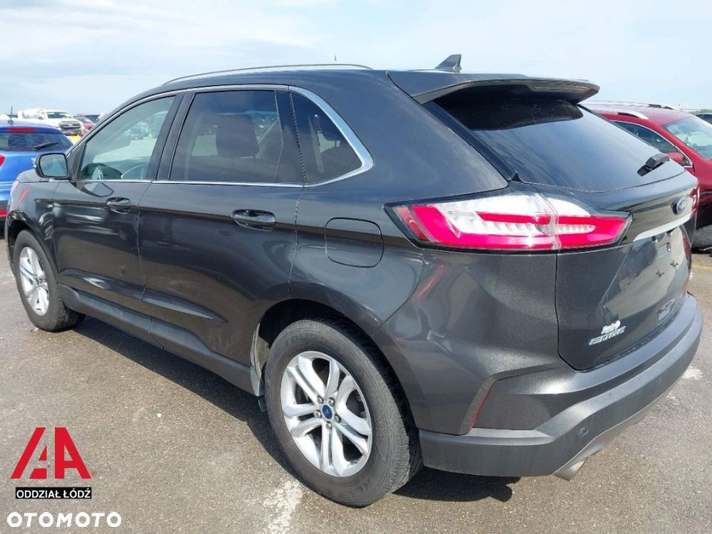 Ford Edge - 6