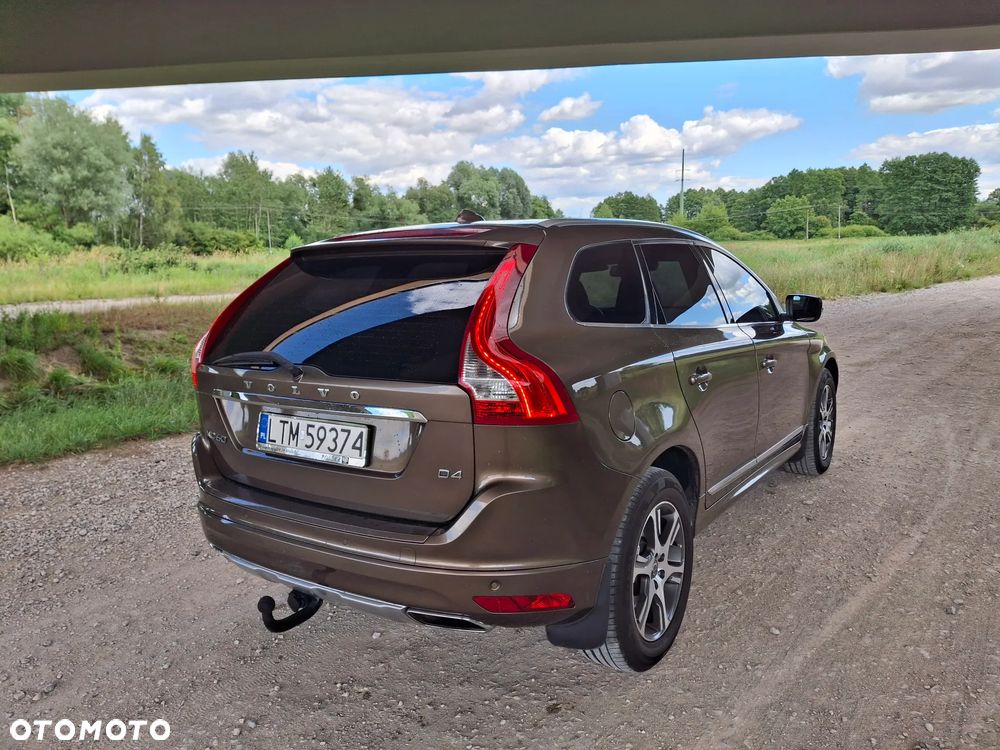 Volvo XC 60 D4 Drive-E Momentum - 17