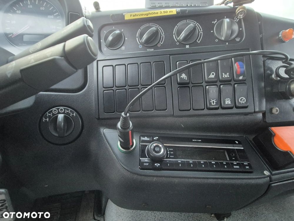 MAN TGM 13.240 4X4 Schmidt HDS - 14