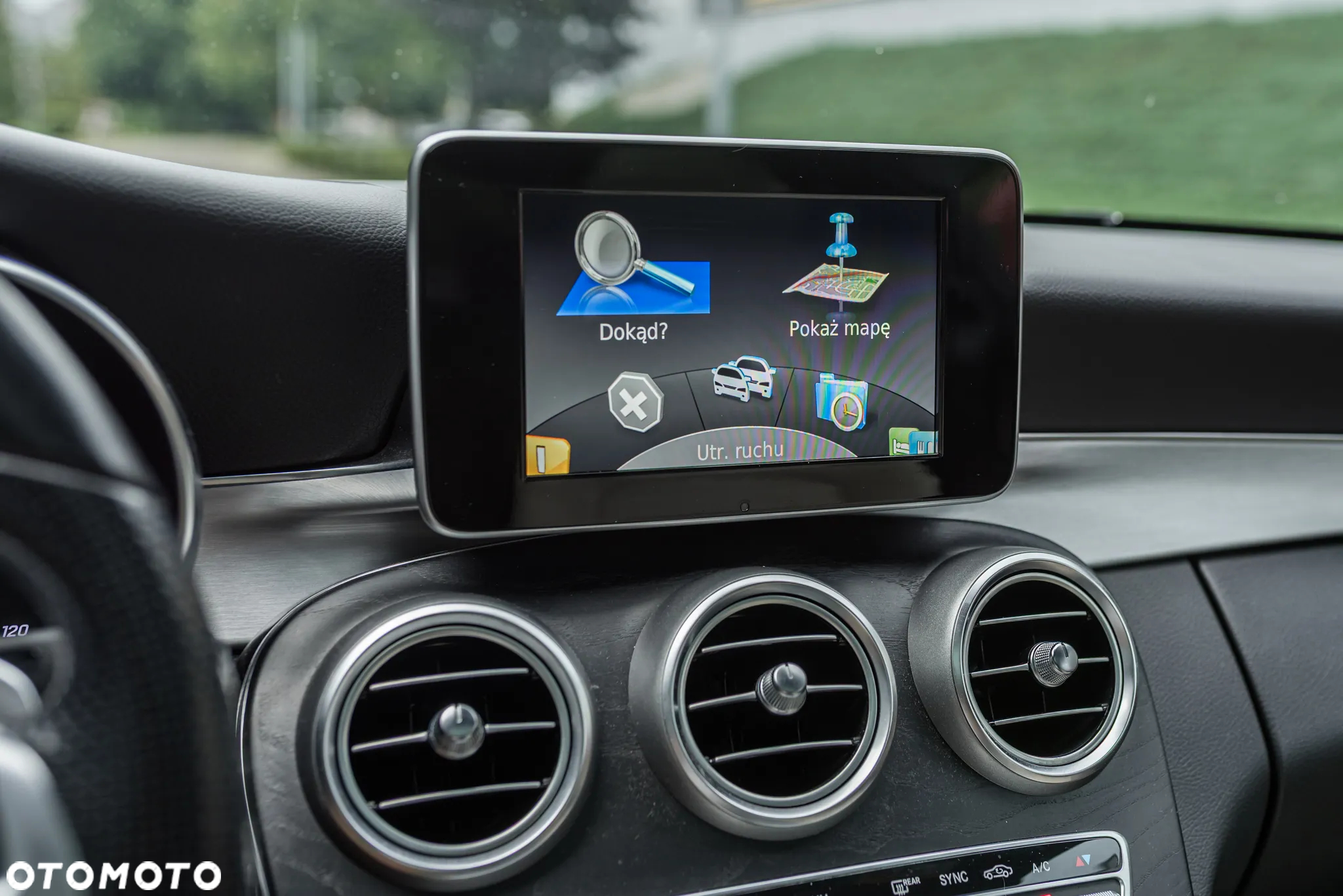 Mercedes-Benz Klasa C 300 7G-TRONIC - 35