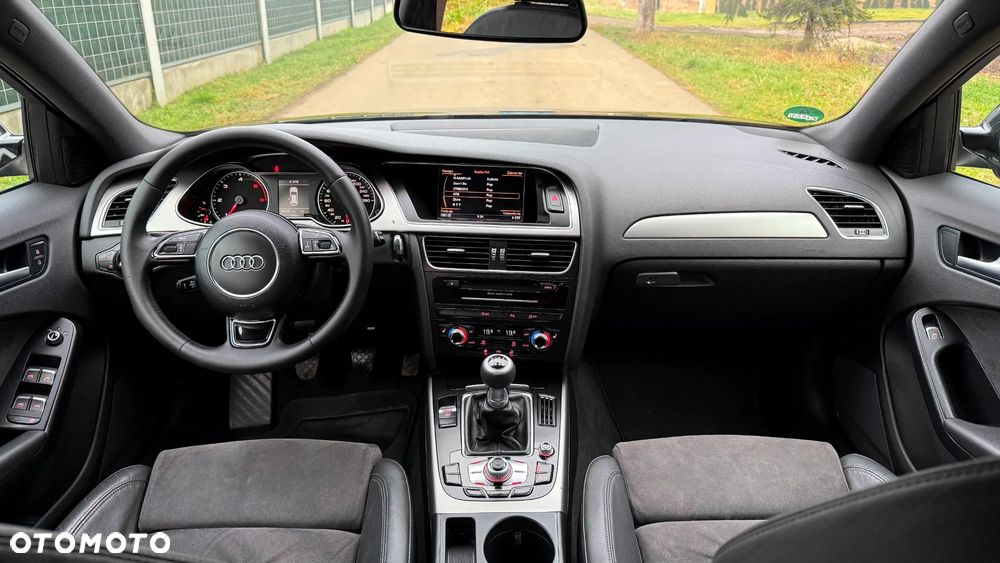 Audi A4 Avant 2.0 TDI DPF S line Sportpaket - 20