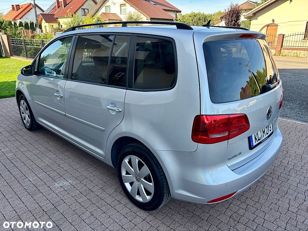 Volkswagen Touran 1.6 TDI DPF Highline - 14