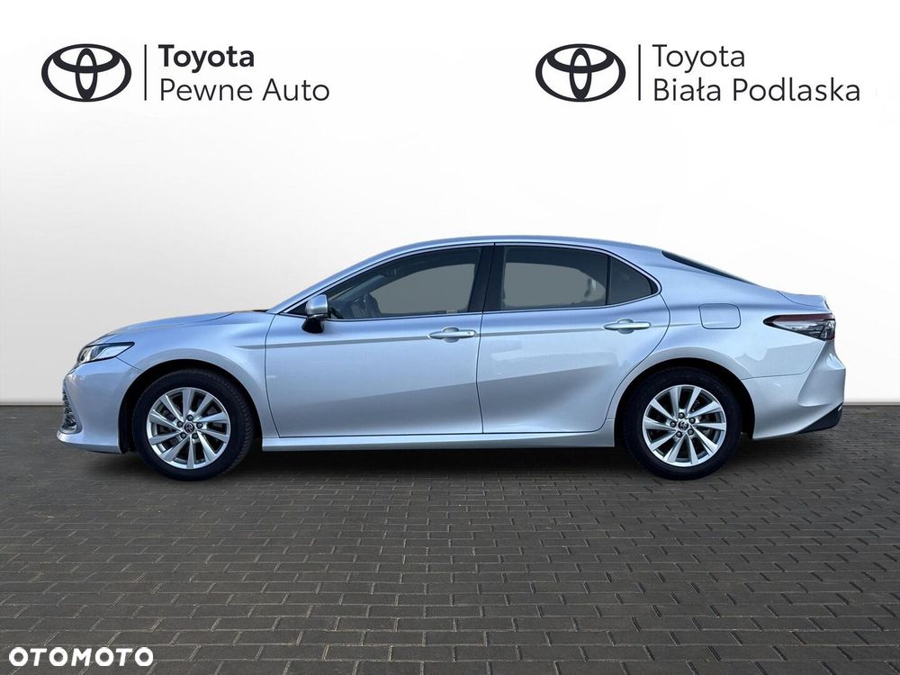 Toyota Camry 2.5 Hybrid Comfort CVT - 2