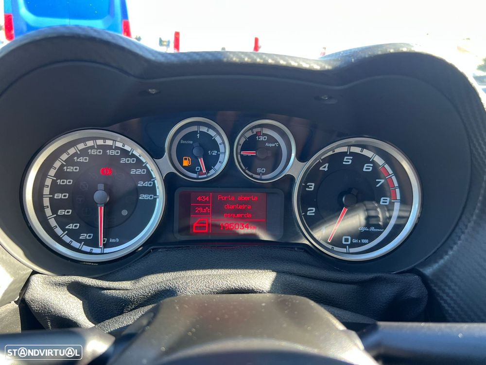 Alfa Romeo MiTo 1.4 T MultiAir Quadrifoglio Verde - 27