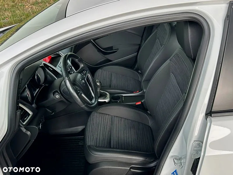 Opel Astra - 10