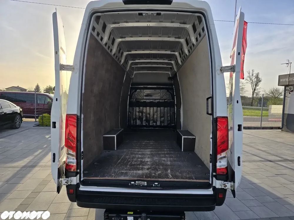 Iveco Daily 35S18  180KM Maxi L4H3 - 25