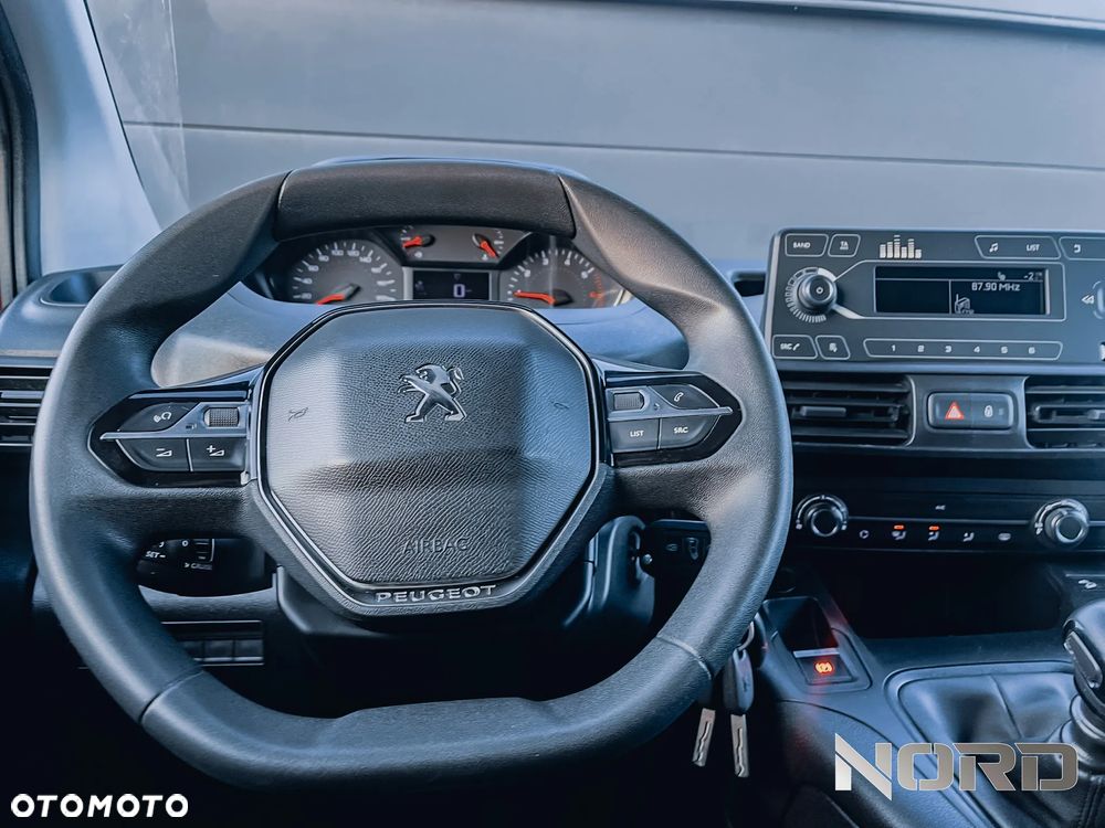 Peugeot Partner 4x4 Long Asphalt - 15