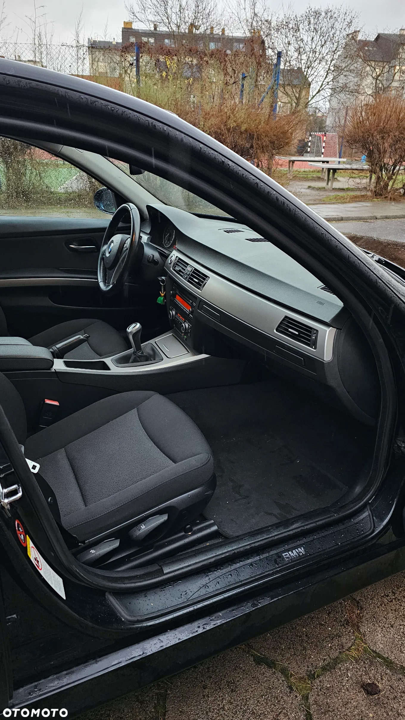 BMW Seria 3 318i - 12