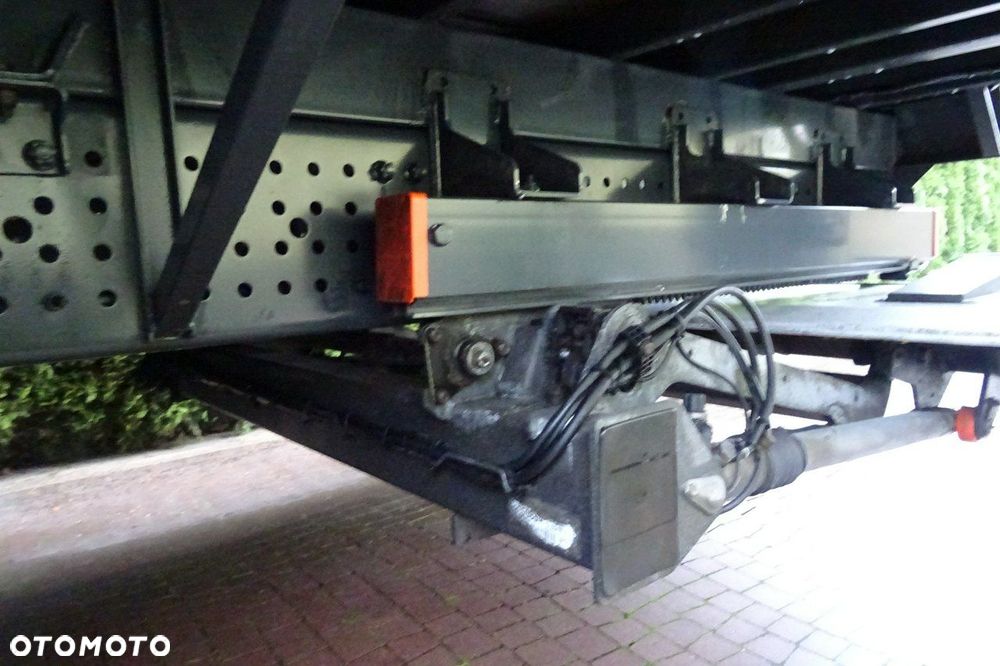 Mercedes-Benz Antos 1827 Euro 6 tylko 228tys.km ! ks. serwisowa kontener - 24