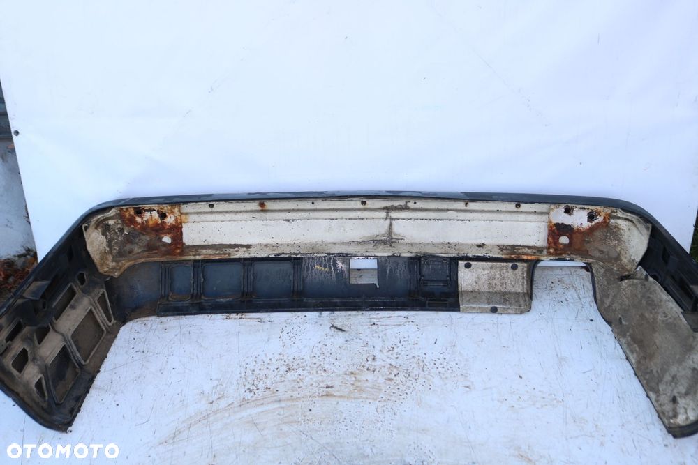 ZDERZAK TYLNY TYŁ BMW E34 - 7
