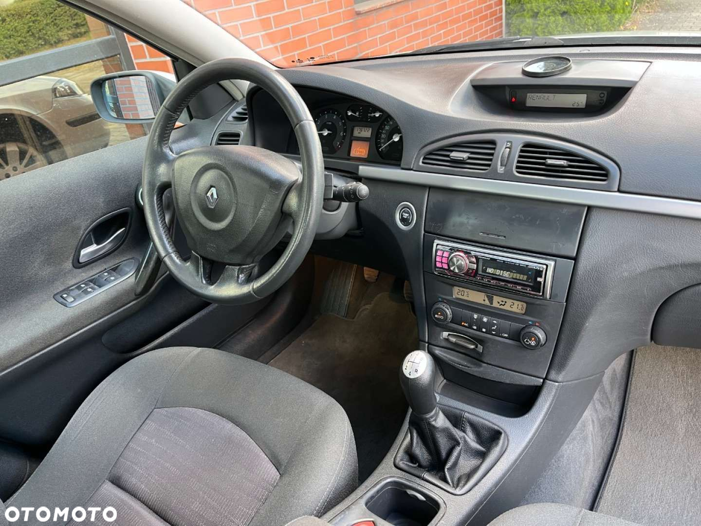 Renault Laguna Grandtour 1.6 16V Authentique - 7