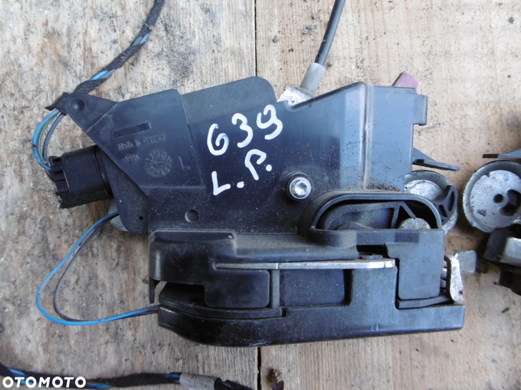 ZAMEK DRZWI VITO 639 VIANO - 2