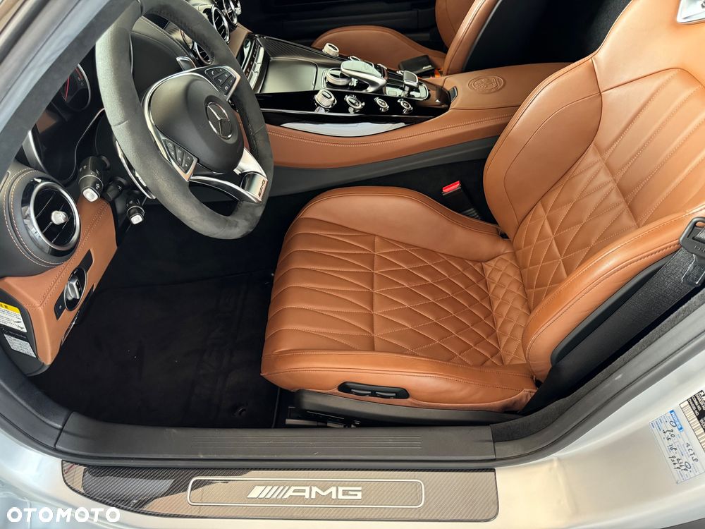 Mercedes-Benz AMG GT S - 16
