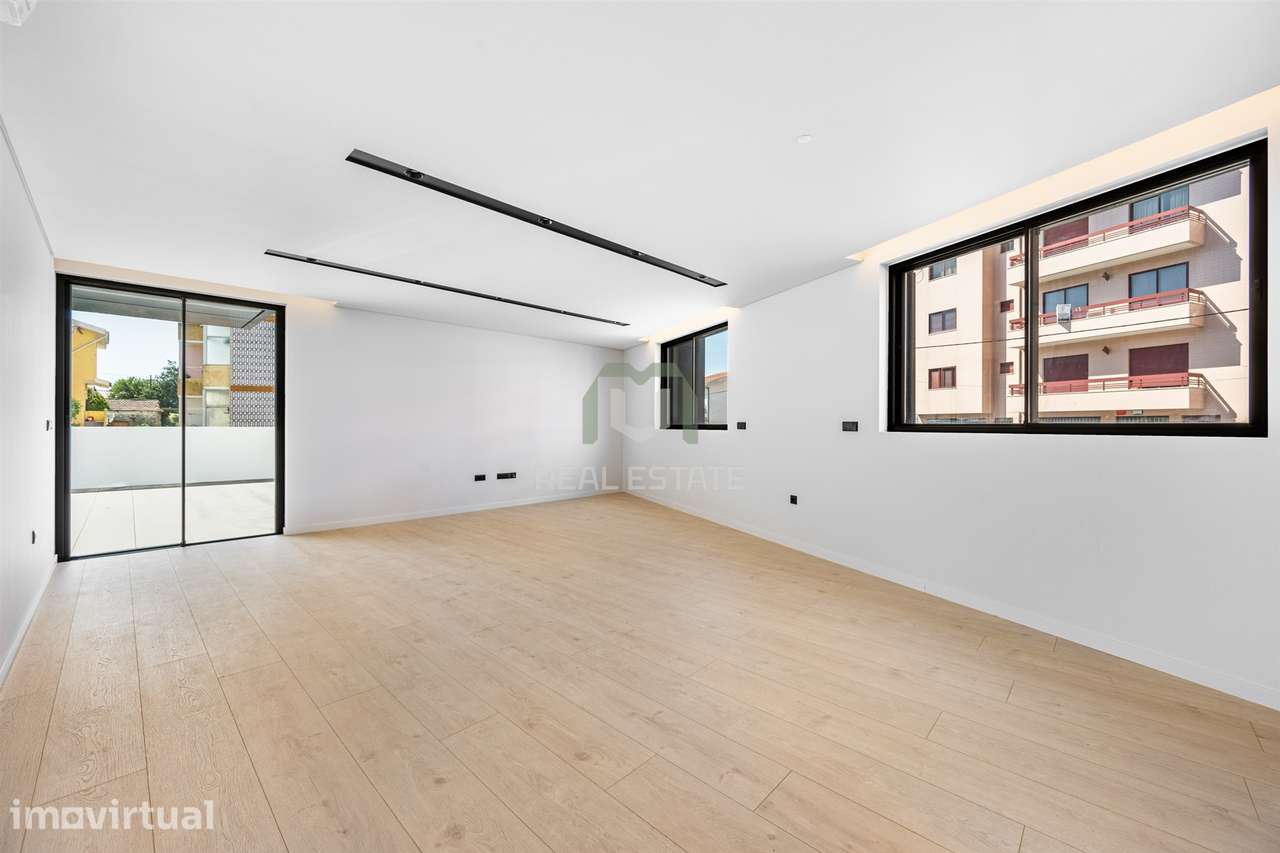 Apartamento T2 Venda em Gondomar (São Cosme), Valbom e Jovim,Gondomar - Grande imagem: 3/21