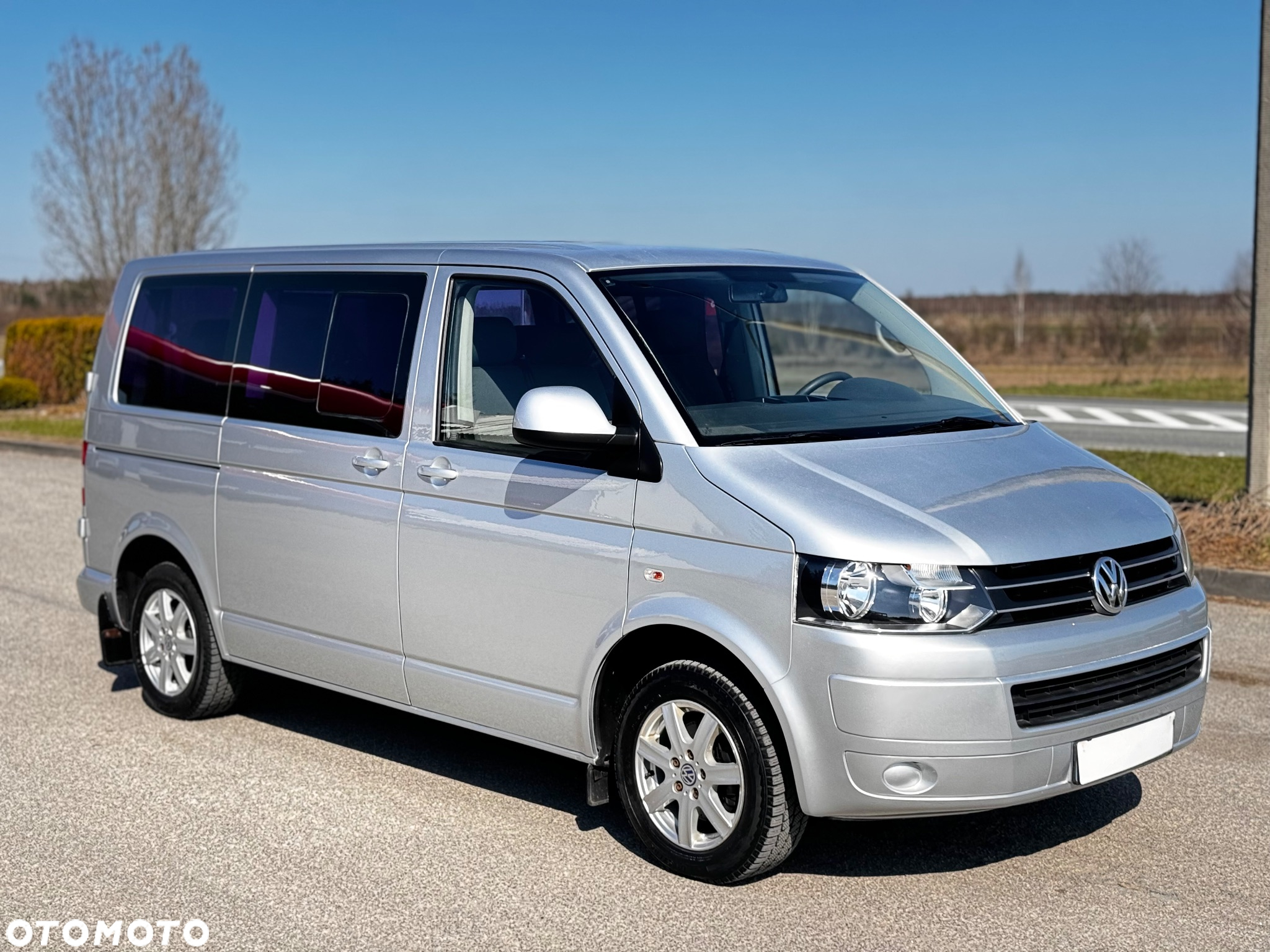 Volkswagen Caravelle L2 Comfortline - 2