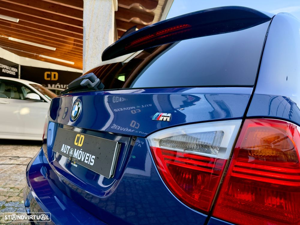 BMW 320 d Navigation Sport - 17